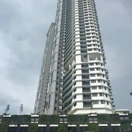 Seaview Landmark Studio Homestay At Gurney 无敌海景套房 Tanjung Tokong Exterior photo