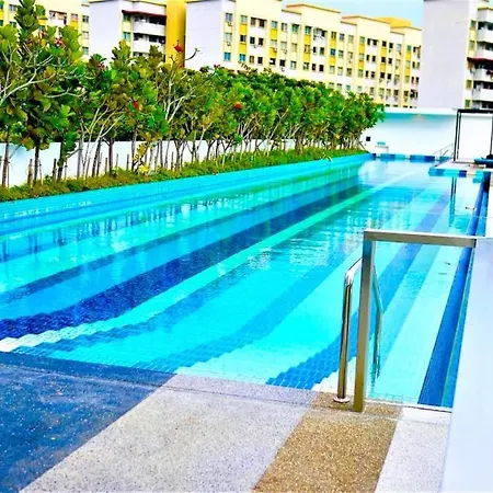 Seaview Landmark Studio Homestay At Gurney 无敌海景套房 Tanjung Tokong Exterior photo
