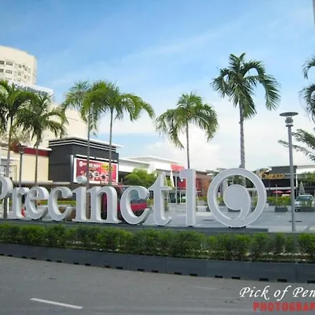 Seaview Landmark Studio Homestay At Gurney 无敌海景套房 Tanjung Tokong Exterior photo