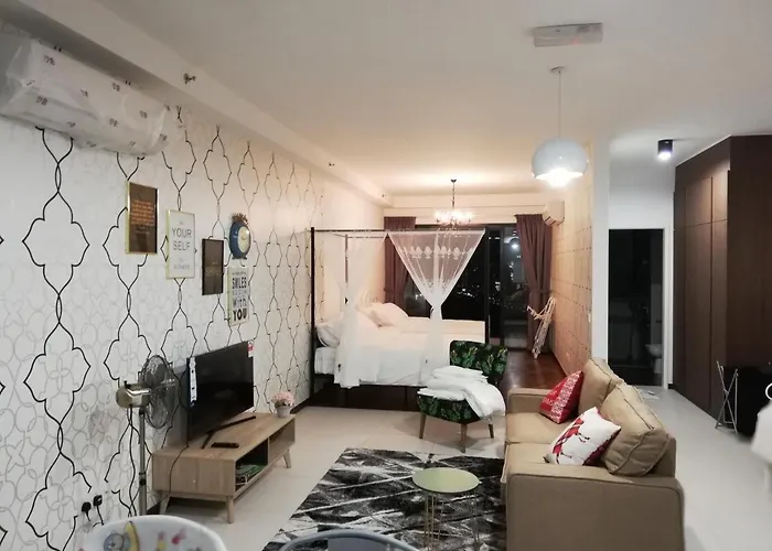 Seaview Landmark Studio Homestay At Gurney 无敌海景套房