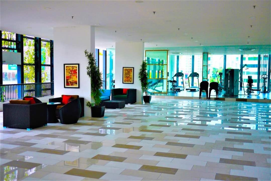Seaview Landmark At Gurney 无敌海景套房 Apartment Tanjung Tokong