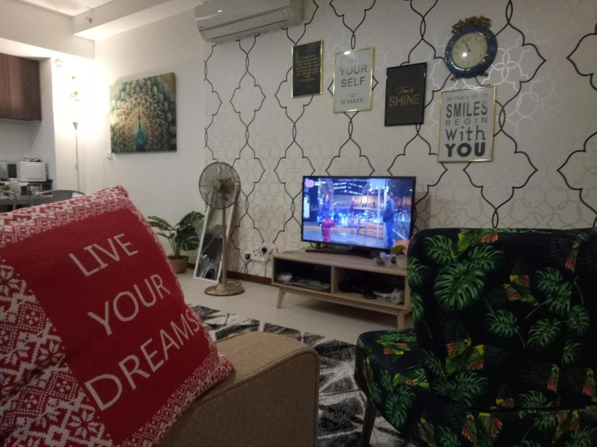 Seaview Landmark At Gurney 无敌海景套房 Apartment *